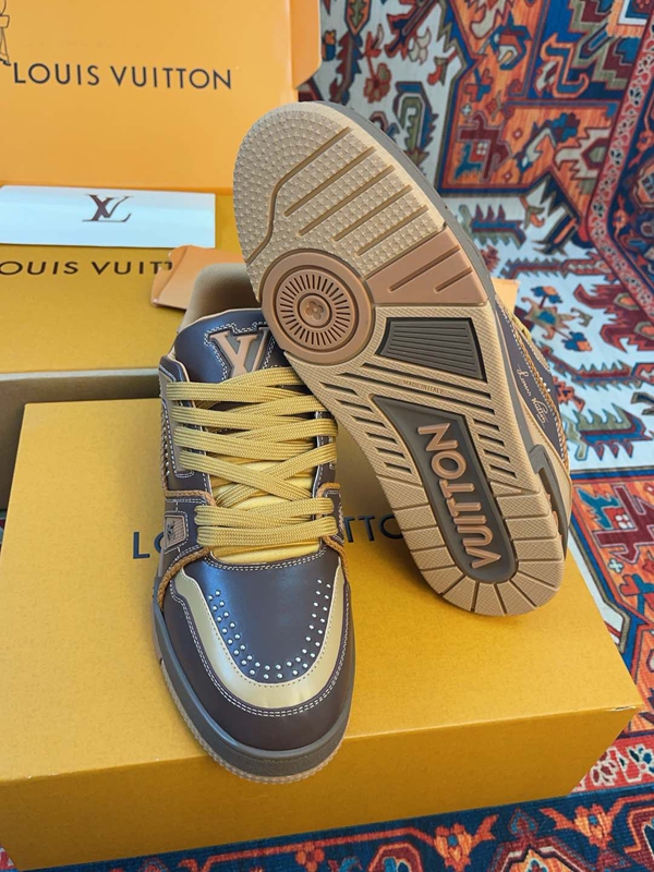 ルイヴィトン靴角部分ディテール